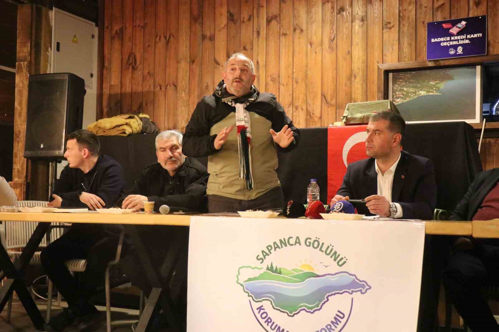 STK temsilcileri Sapanca Gölü için toplandı
STK temsilcileri Sapanca Gölü için toplandı