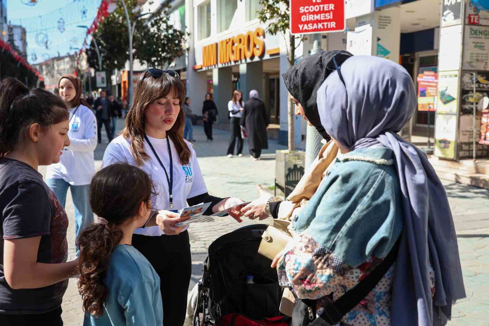 Su Elçileri farkındalık oluşturmak için sahaya indi
