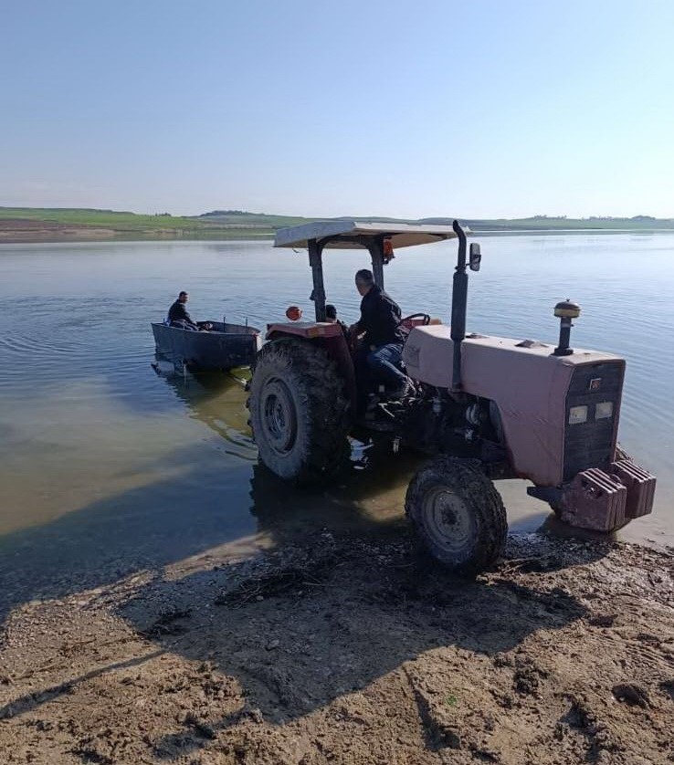 Su ürünleri avlanma yasağı kapsamında denetimler artırıldı
Su ürünleri avlanma yasağı kapsamında denetimler artırıldı