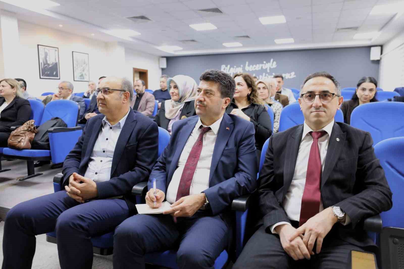 SUBÜ’de 70 birimin 2025 yılı faaliyetleri değerlendirildi
