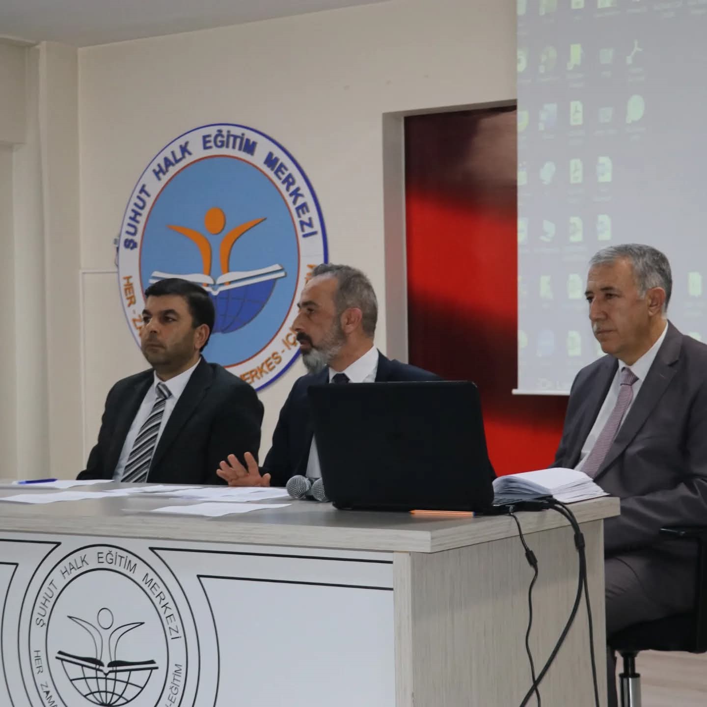 Şuhut’ta eğitimin ikinci dönemi masaya yatırıldı
