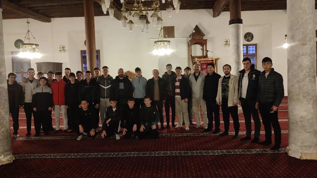 Şuhut’ta ’Sabah Namazı Buluşması’ etkinliği
