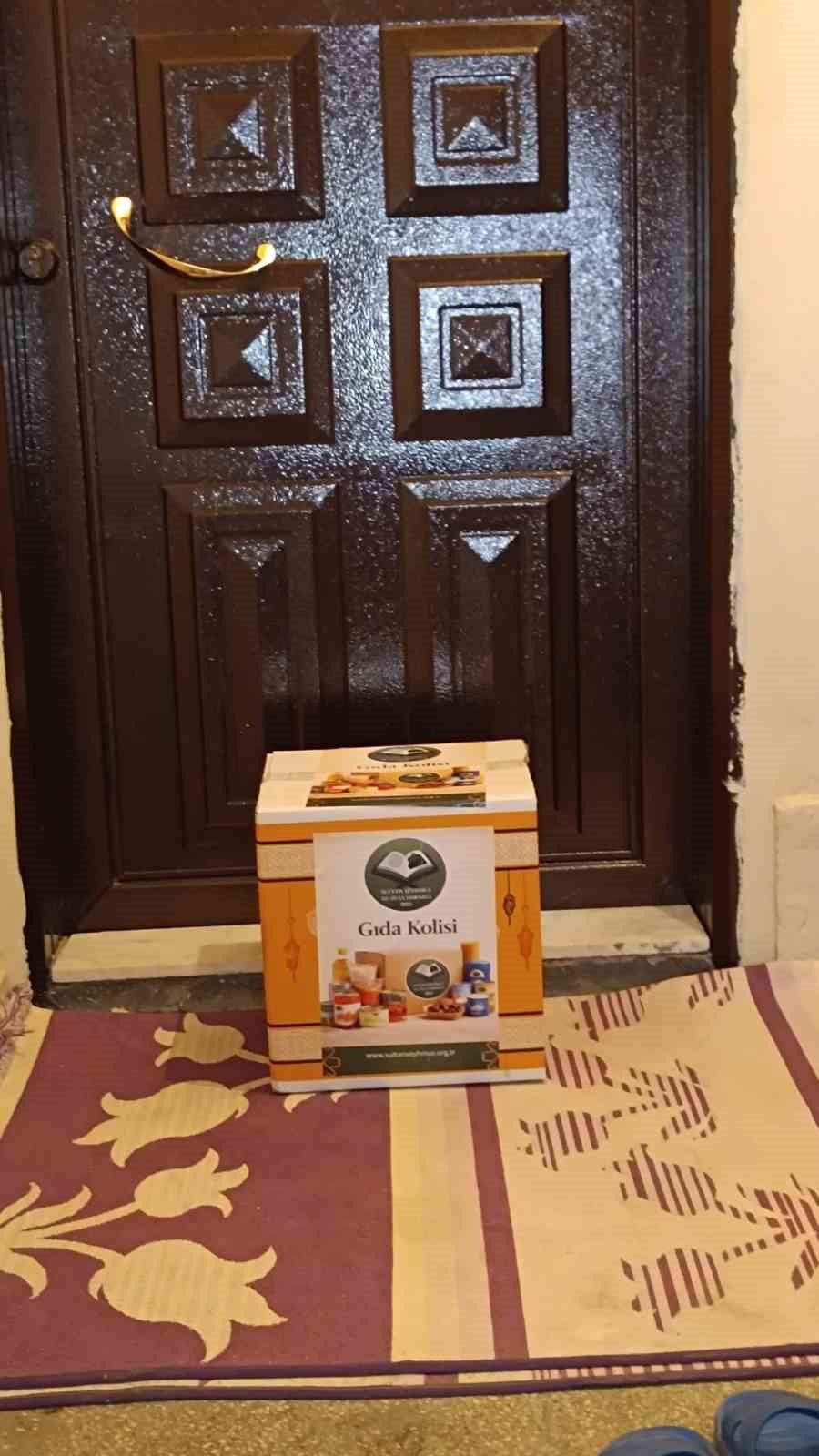 Sultan Şeyhmus Ez-Zuli Derneğinden ihtiyaç sahibi ailelere yardım
