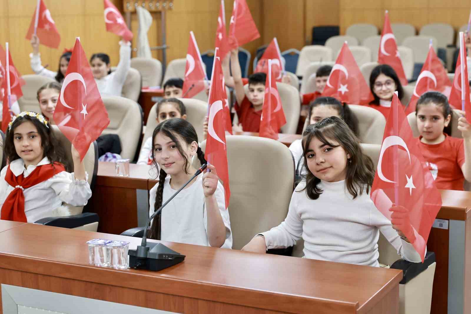 Sultanbeyli meclisi çocuklarda
