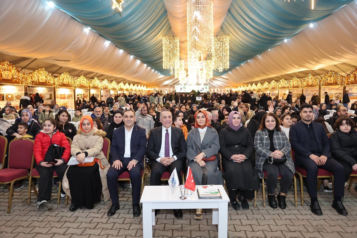 Sultangazi’de Ramazan’ın ilk günü coşkuyla karşılandı
