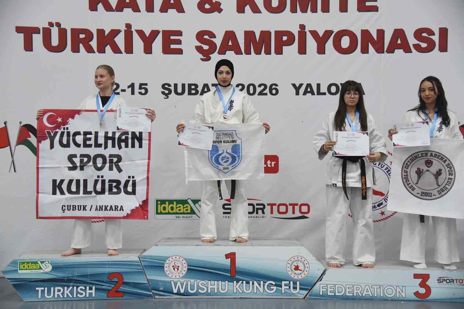 Sultangazili sporculardan altın başarı, bir turnuva 5 birincilik
