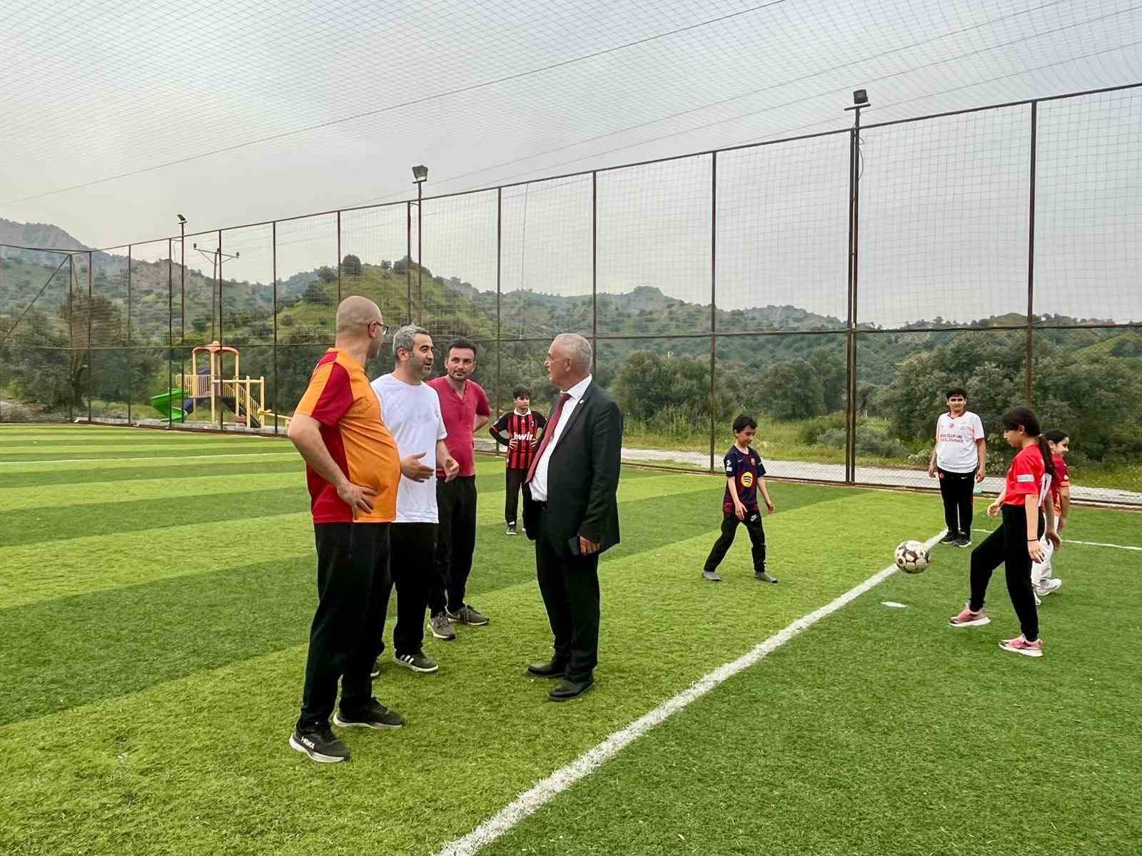 Sultanhisar Belediye Başkanı Yıldırımkaya: "Çocuklara telefon değil, fırsat verelim"
