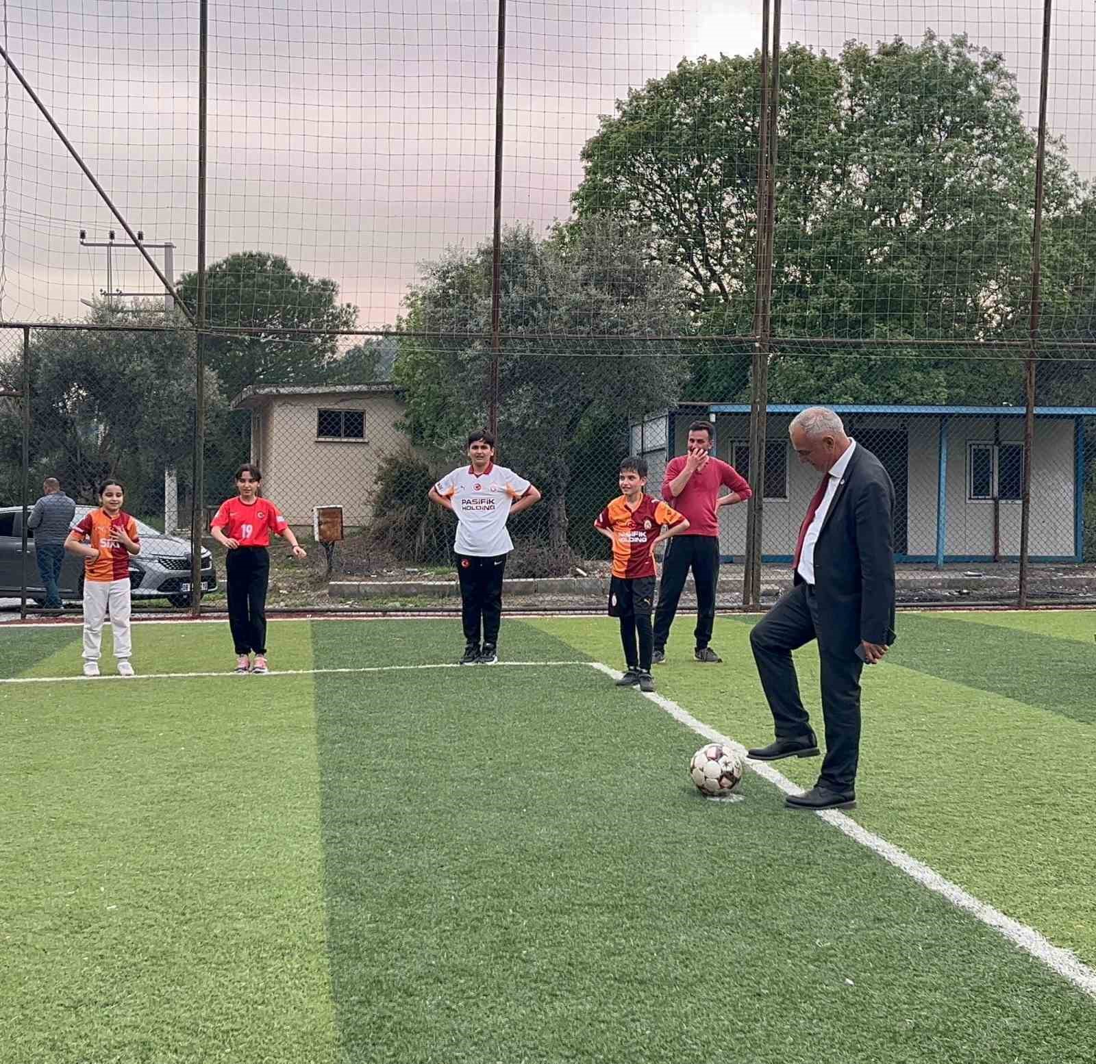 Sultanhisar Belediye Başkanı Yıldırımkaya: "Çocuklara telefon değil, fırsat verelim"
