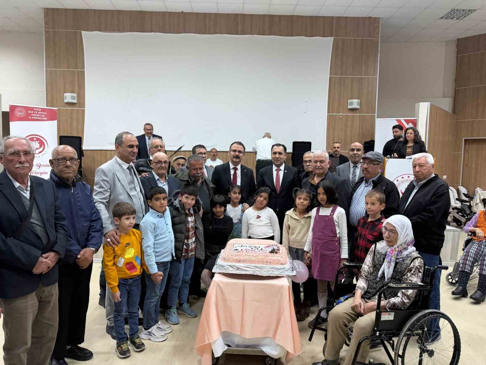 Sultanhisar’da Yaşlılara Saygı Haftası programı düzenlendi
