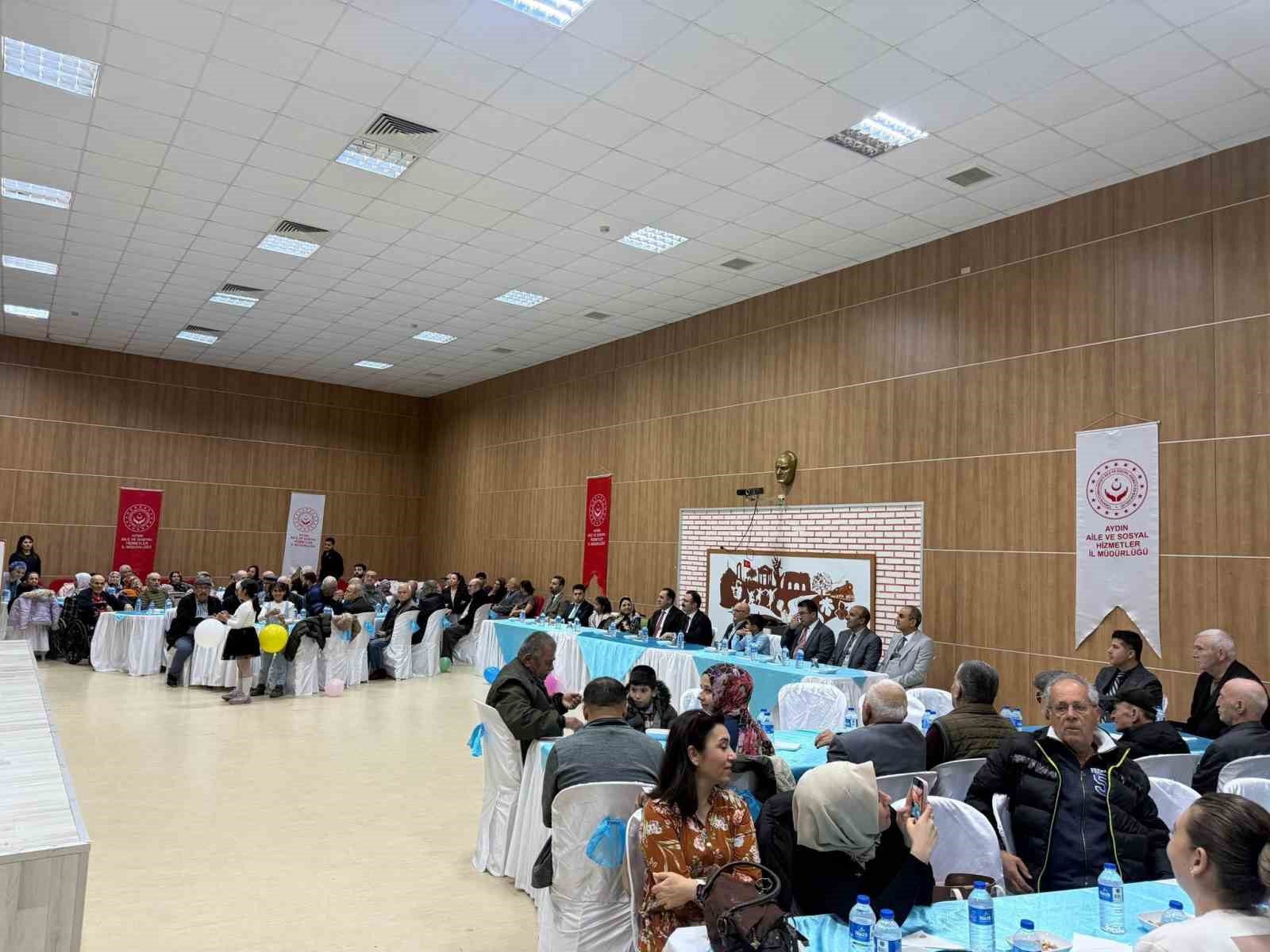 Sultanhisar’da Yaşlılara Saygı Haftası programı düzenlendi
