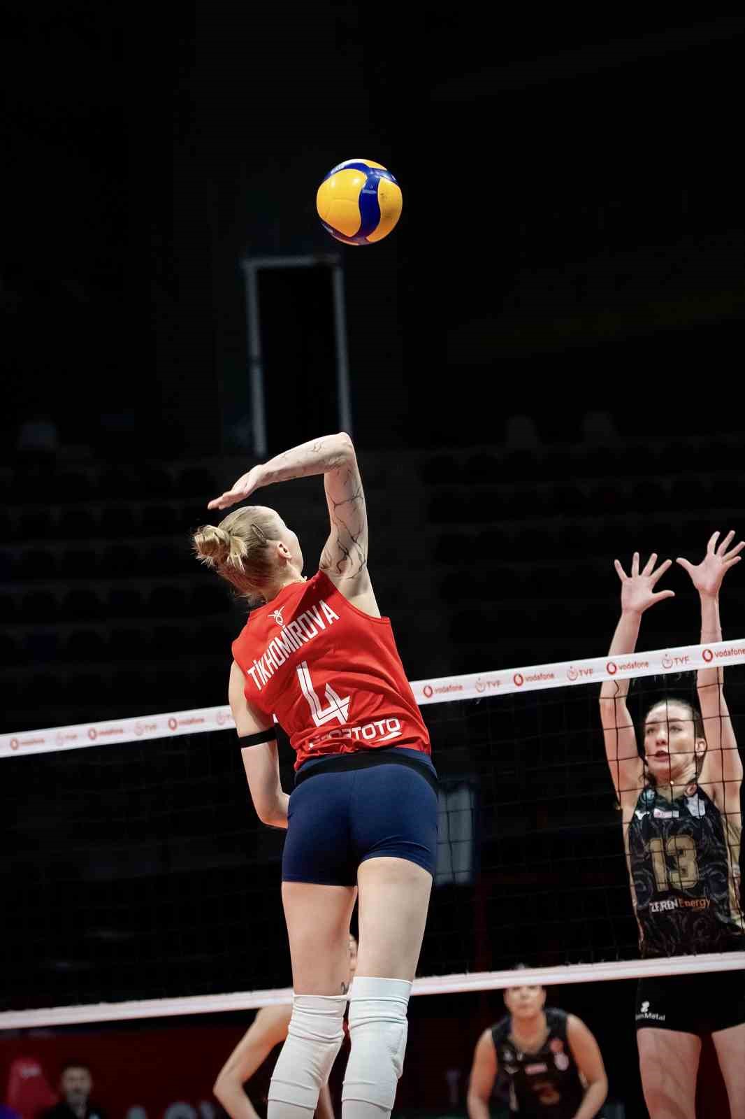 Sultanlar Ligi: Zeren Spor: 3 - Aydın Büyükşehir Belediyespor: 1
