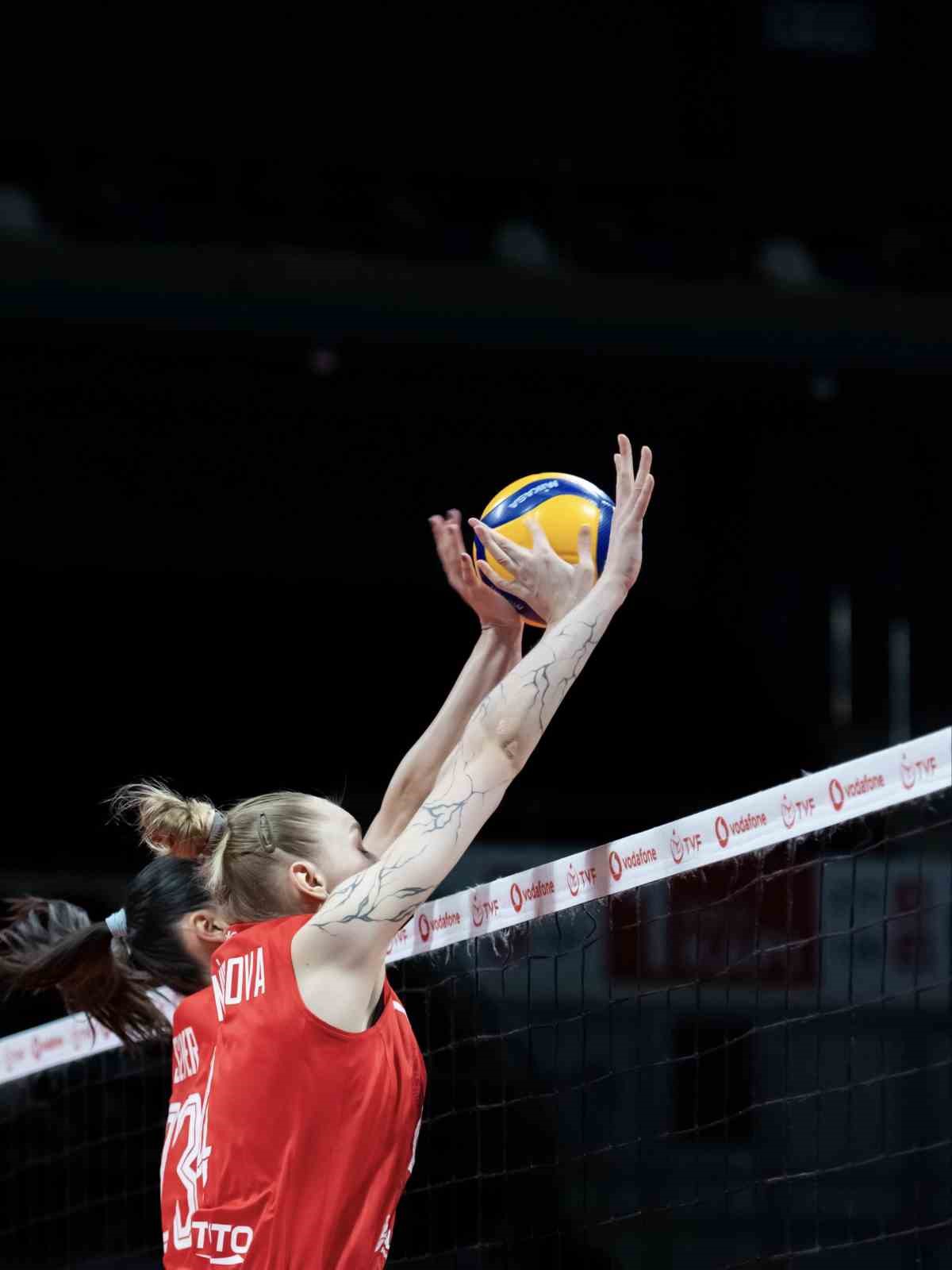 Sultanlar Ligi: Zeren Spor: 3 - Aydın Büyükşehir Belediyespor: 1
