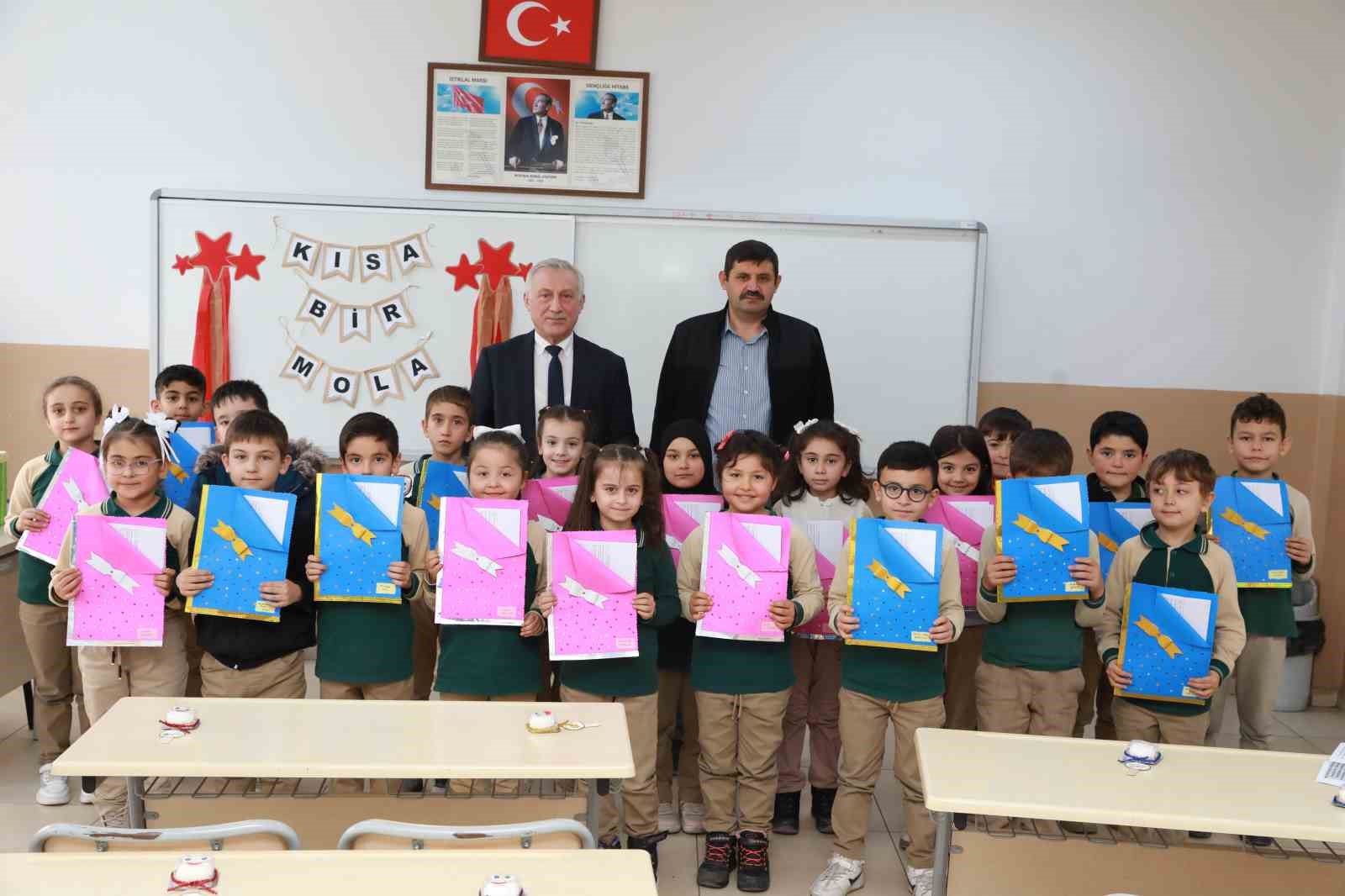 Suluova’da 9 bin öğrencinin karne heyecanı
