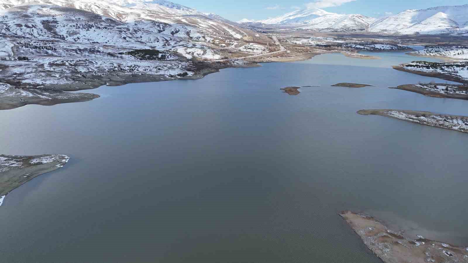 Sürgü Barajı’nda su seviyesi yüzde 60’a yaklaştı
