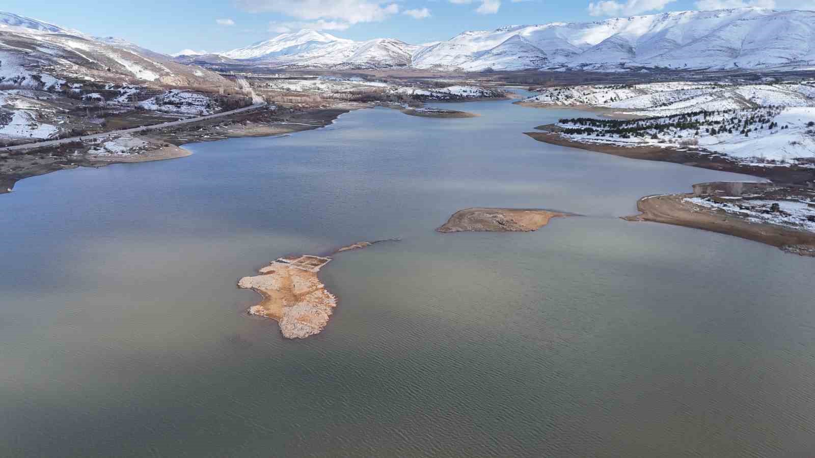 Sürgü Barajı’nda su seviyesi yüzde 60’a yaklaştı
