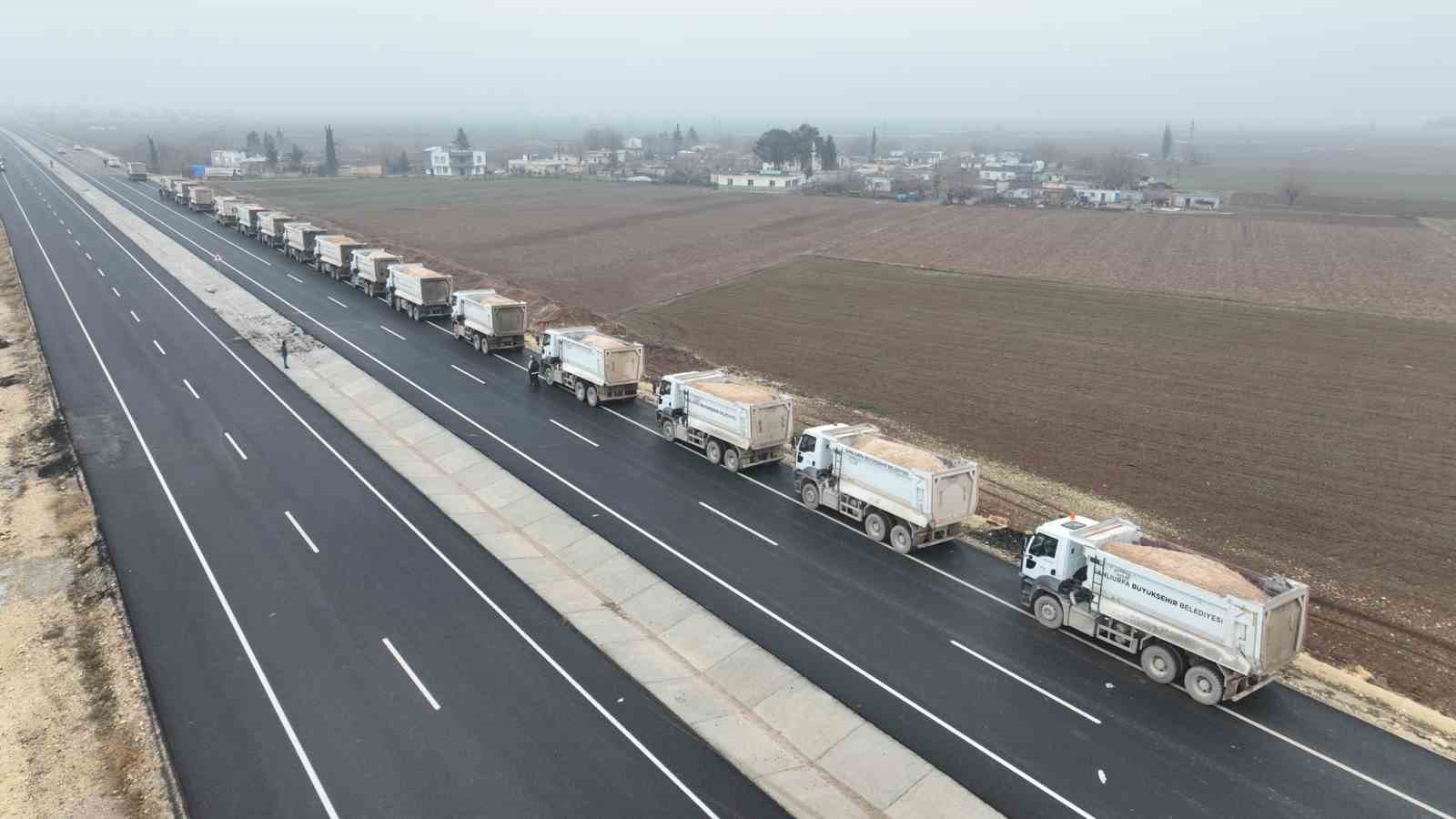 Suruç’ta mezarlık yolunda çalışmalar başladı
Suruç’ta mezarlık yolunda çalışmalar başladı