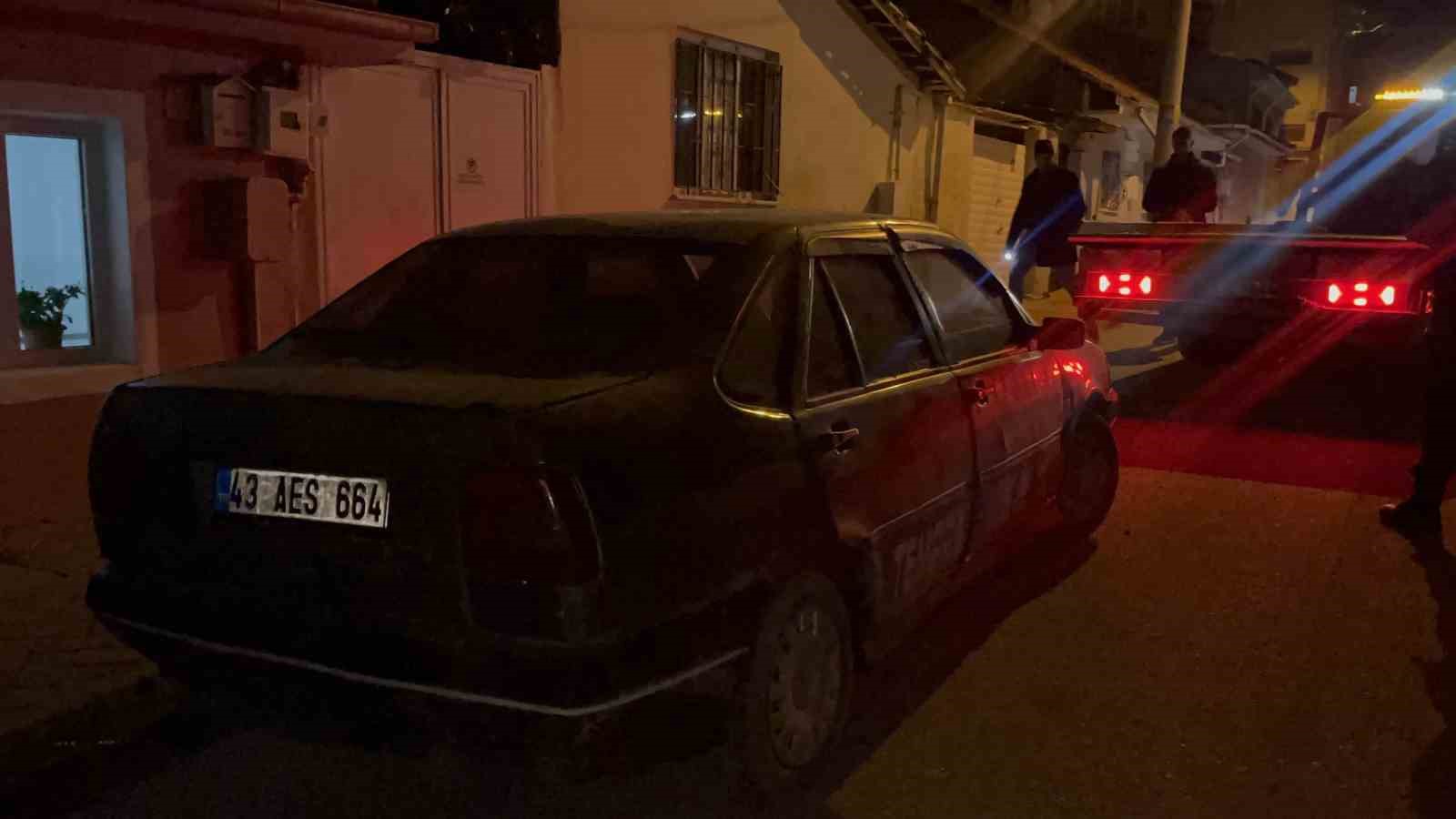 Sürücü ’dur’ ihtarına uymayıp kaçtı, ara sokakta terk ettiği araca 27 bin TL para cezası kesildi
