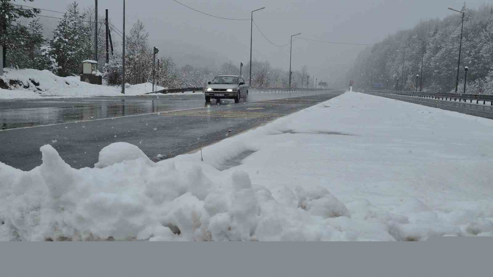 Sürücülere kar sürprizi

