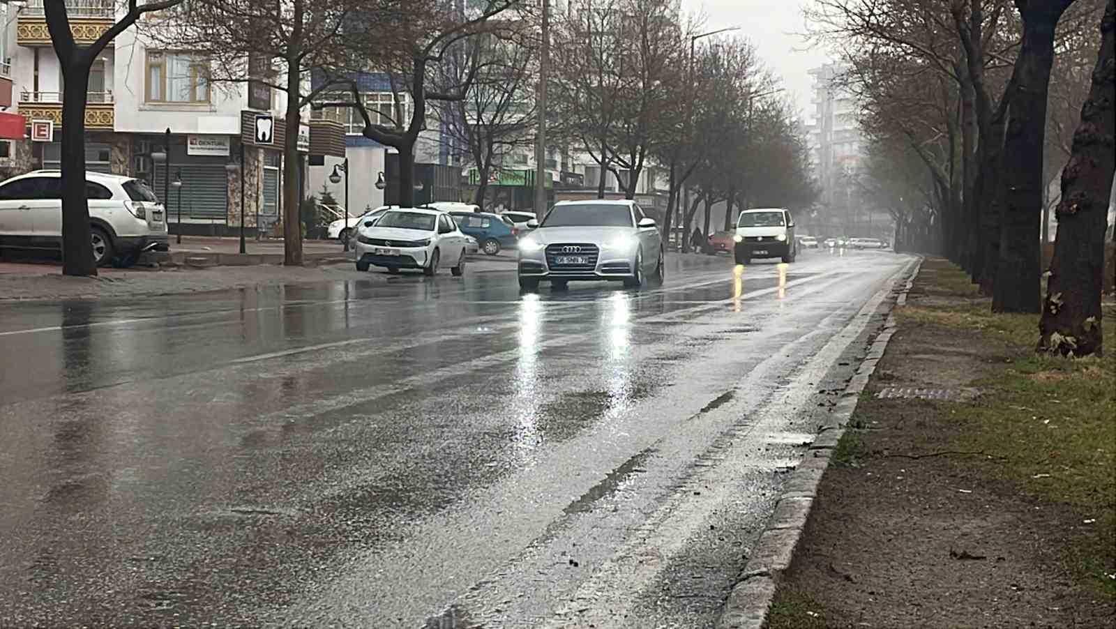 Sürücülere yollarda görünmeyen gizli tehlike uyarısı
