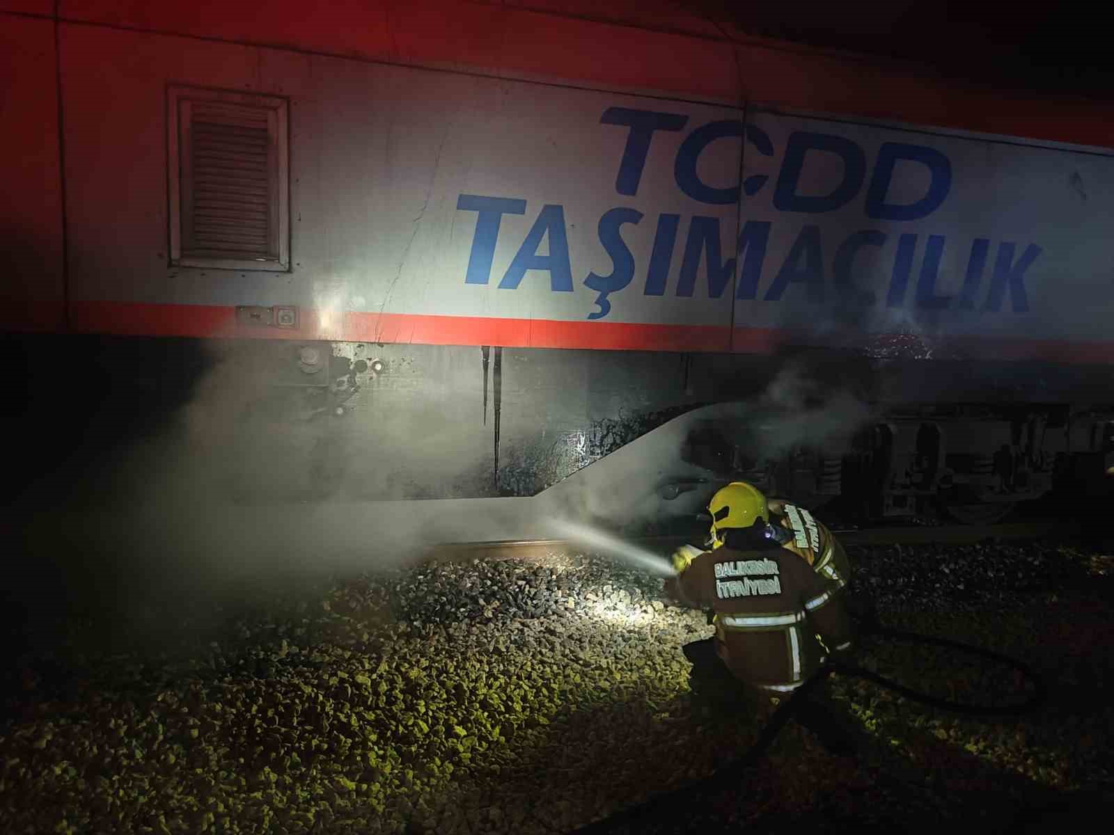 Susurluk’ta yük treninde yangın paniği
