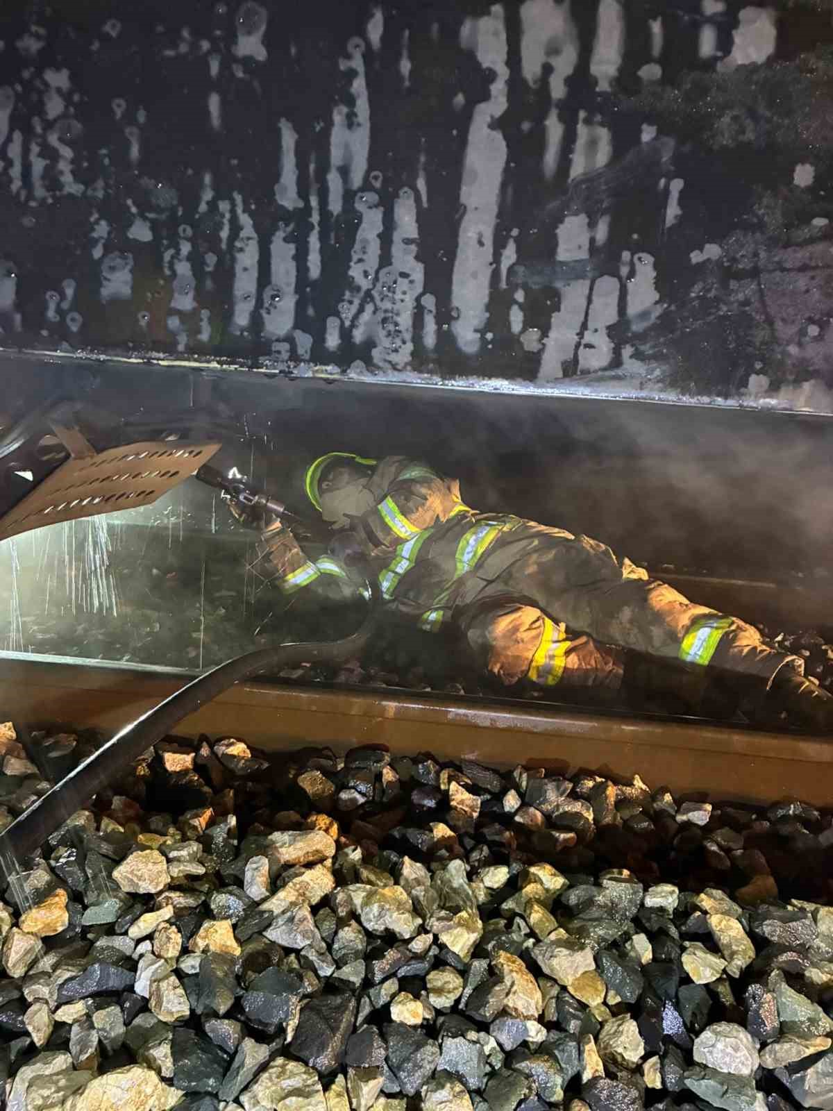 Susurluk’ta yük treninde yangın paniği
