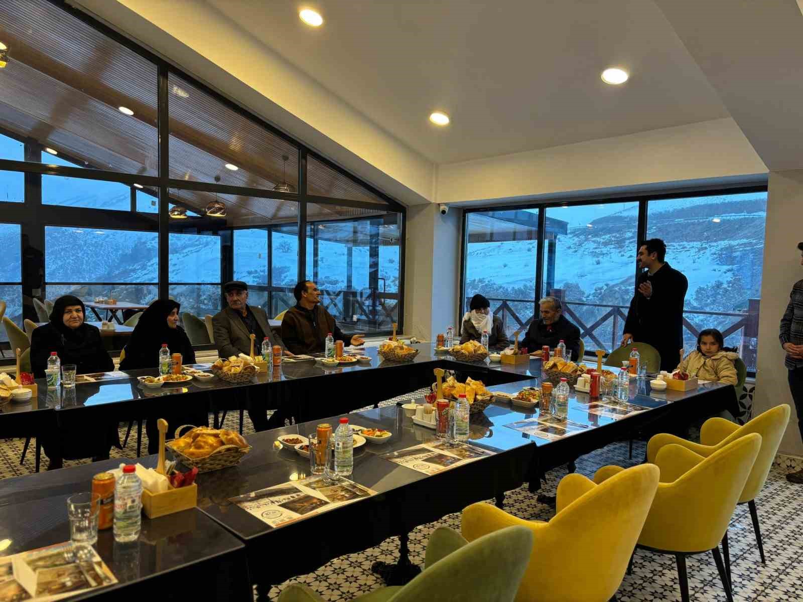 Susuz’da şehit aileleri ve gaziler onuruna iftar programı düzenlendi
