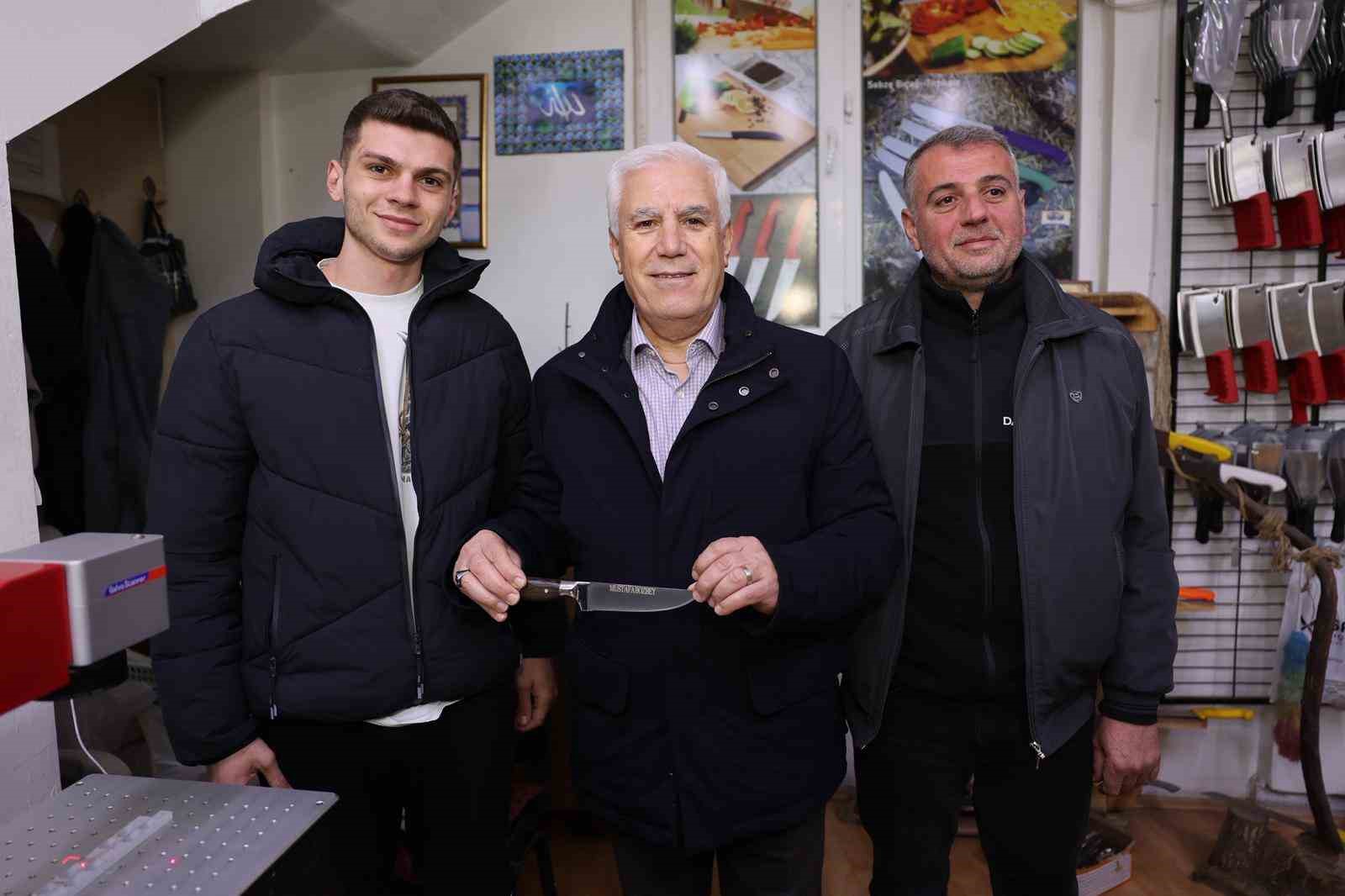 Tahanlı Pide ve çaylar başkan Bozbey’den
