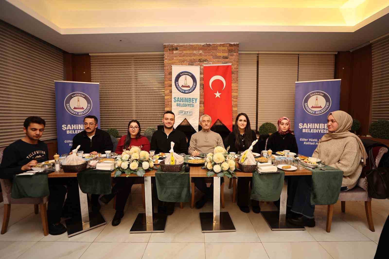 Tahmazoğlu Şahinbeyli öğrencilerle Bingöl ve Erzurum’da buluştu
