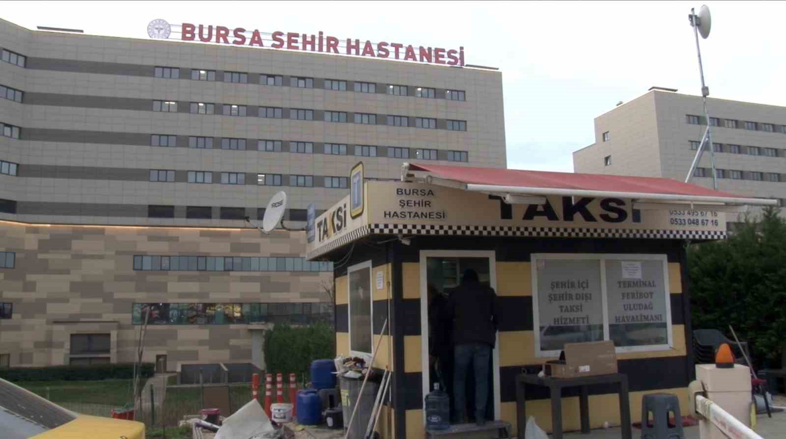 Taksi durağında dehşet anları: Güvenlik kamerası görüntüleri ortaya
