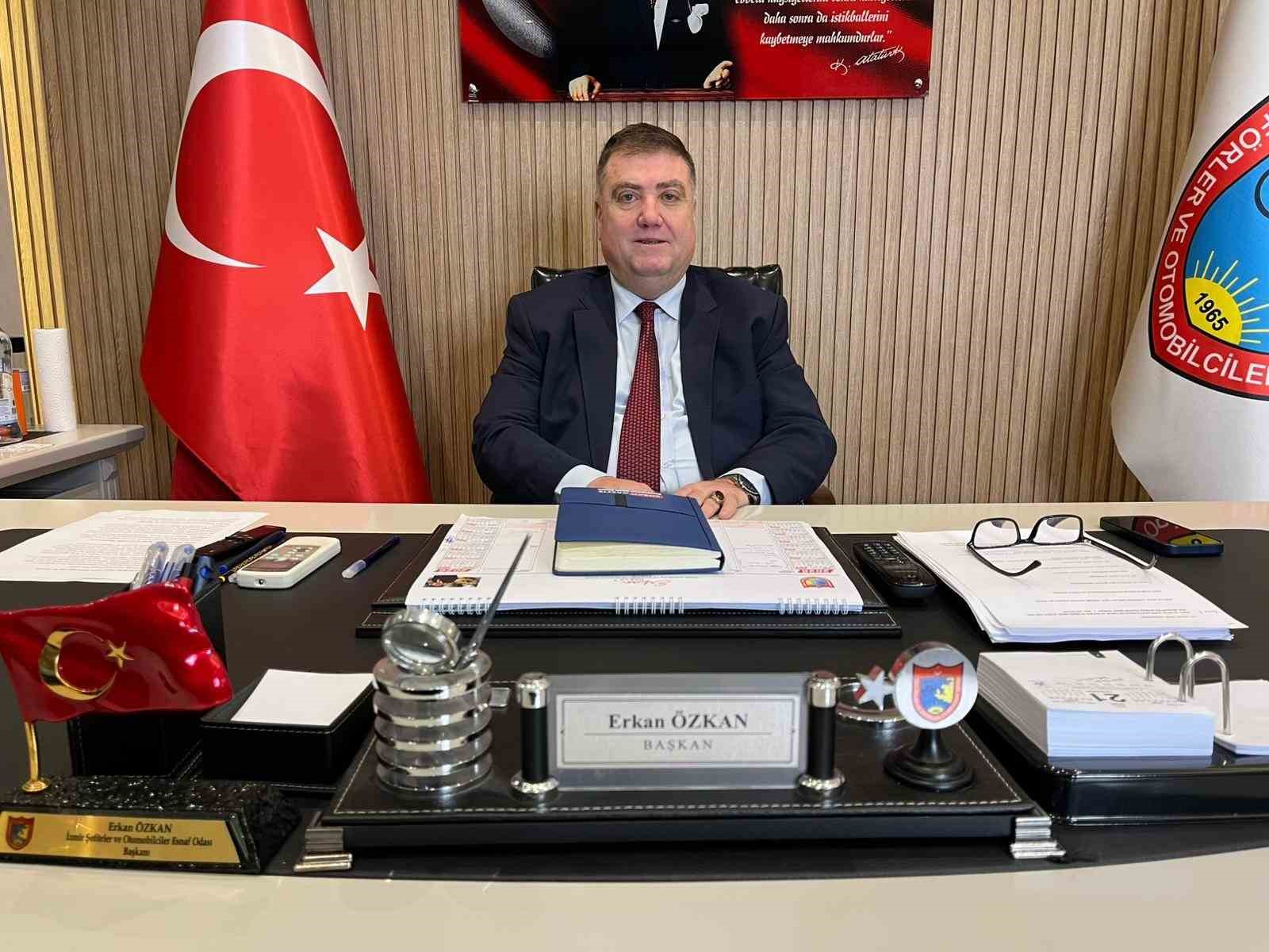 Taksici esnafından korsanla mücadelede Başkan Tugay’a teşekkür
