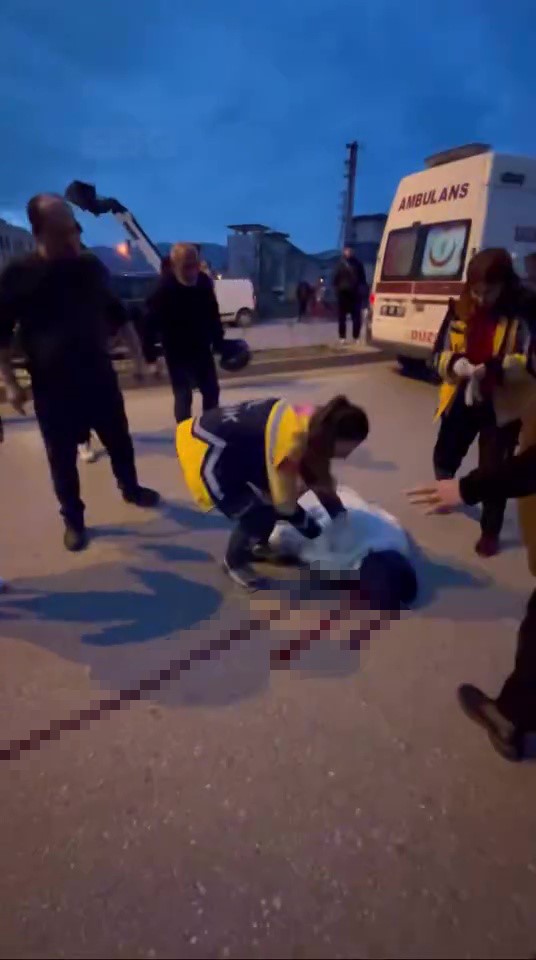 Taksiye çarpan motosikletli ağır yaralandı
