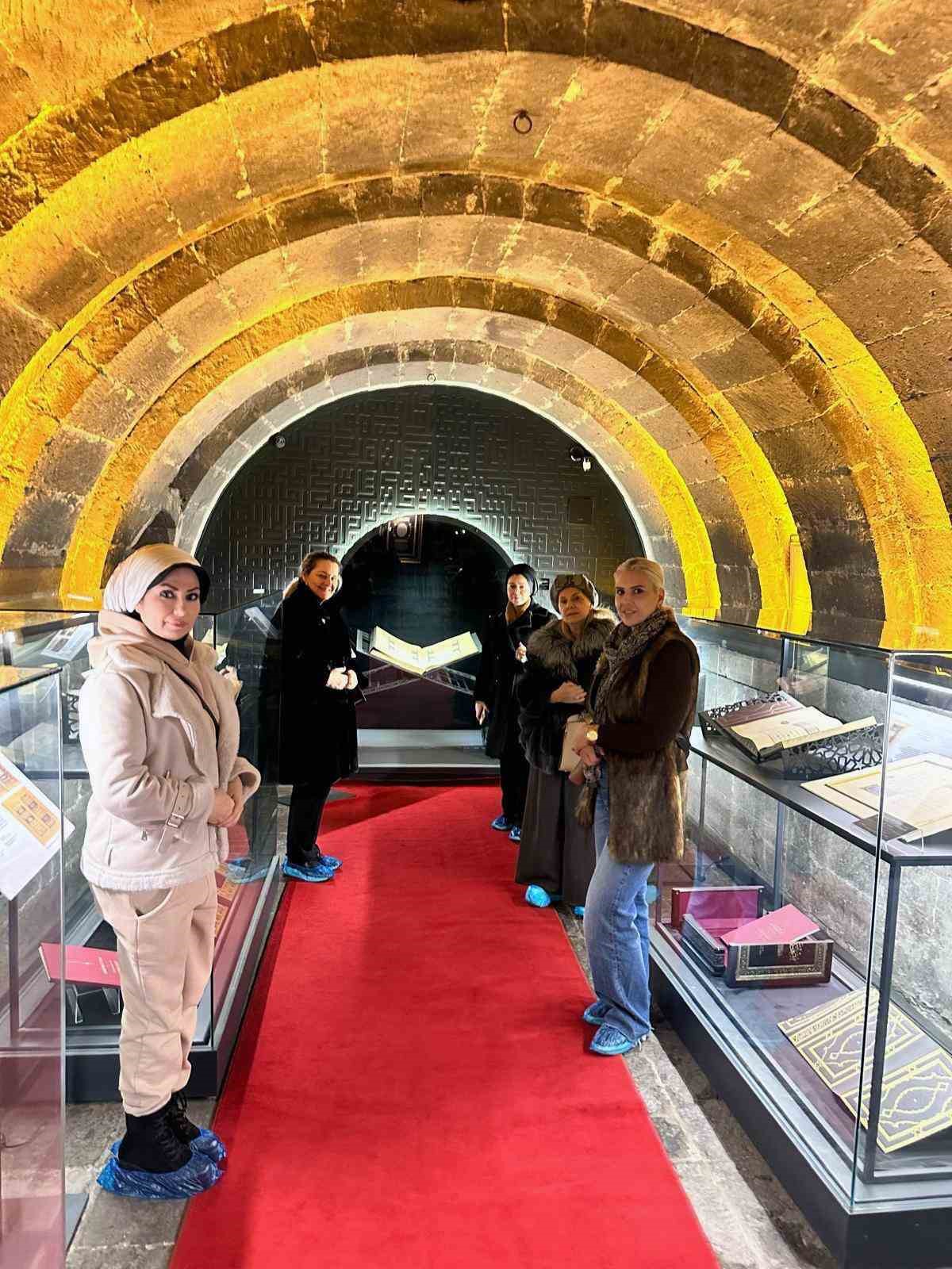 Talas’a hayran kaldılar
