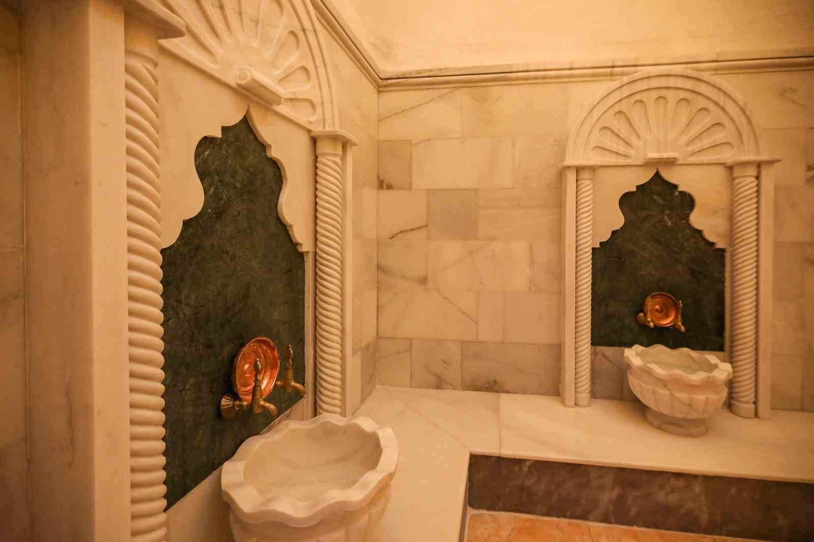 Talas’ın tarihi hamamına ilgi büyük
