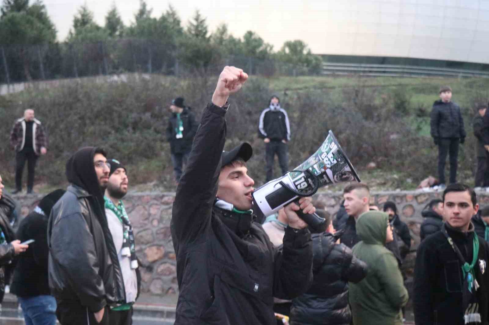 Taraftarlar Kocaelispor - Fenerbahçe maçına hazır
