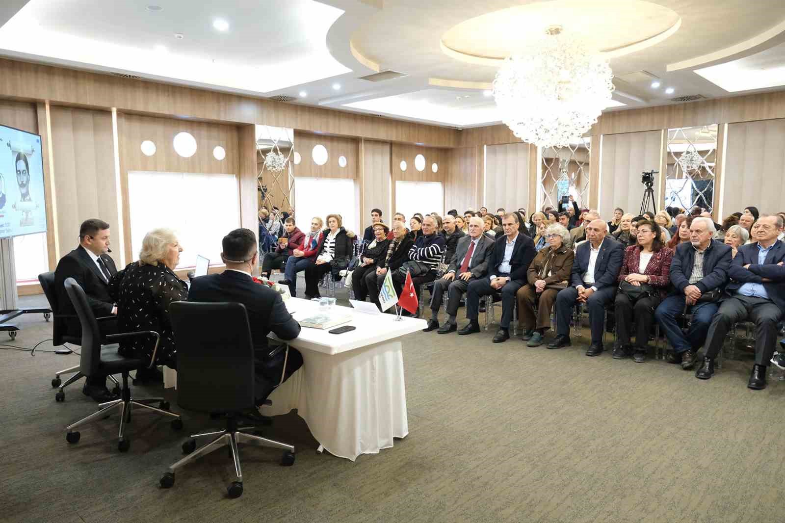 "Tarihi Bizden Dinleyin" söyleşisi yoğun ilgi gördü
"Tarihi Bizden Dinleyin" söyleşisi yoğun ilgi gördü