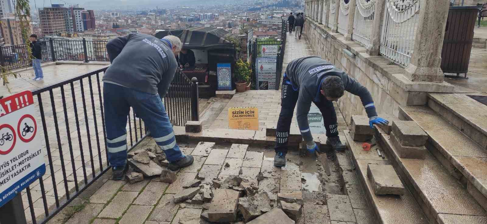 Tarihi Tophane Meydanı yenilendi
