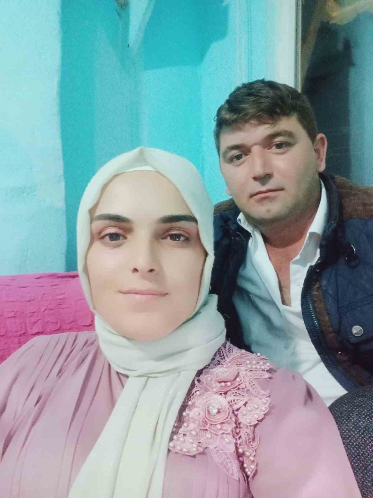 Tarladan dönen karı-kocayı öldüren sanığın yargılanmasına başlandı
Tarladan dönen karı-kocayı öldüren sanığın yargılanmasına başlandı