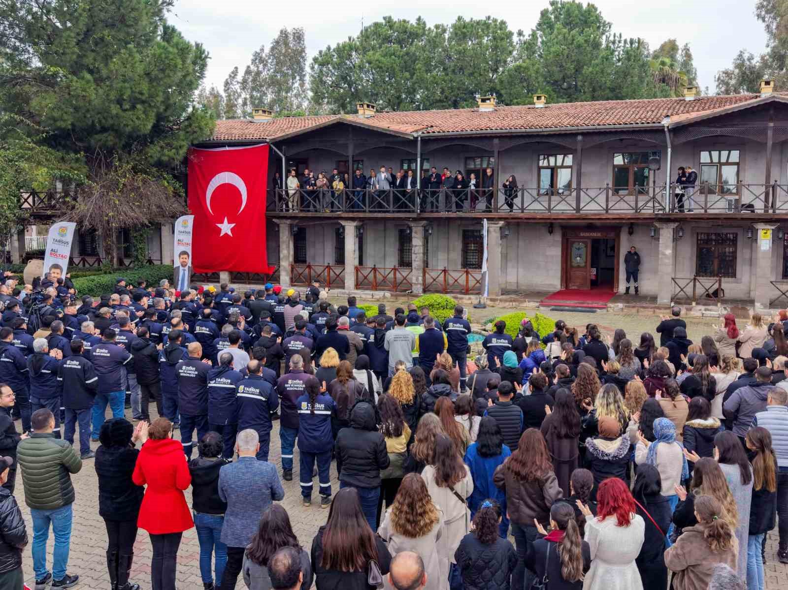 Tarsus Belediyesinde personele yüzde 32 zam
Tarsus Belediyesinde personele yüzde 32 zam