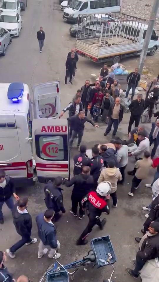 Tartıştığı husumetlileri bir gün sonra kurşun yağdırdı: 1 ölü
