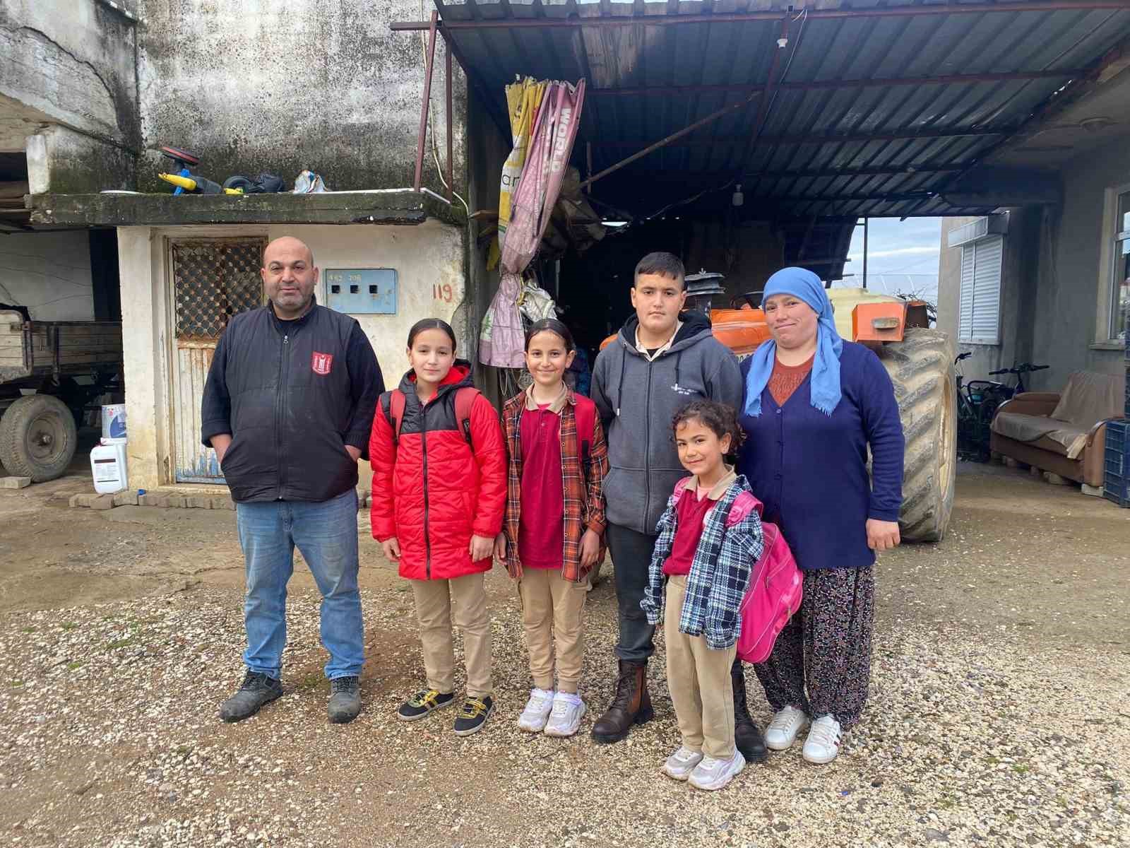 Taşımalı eğitimde servis ihalesine giren olmadı, traktör ve motosikletler okul servisi oldu
