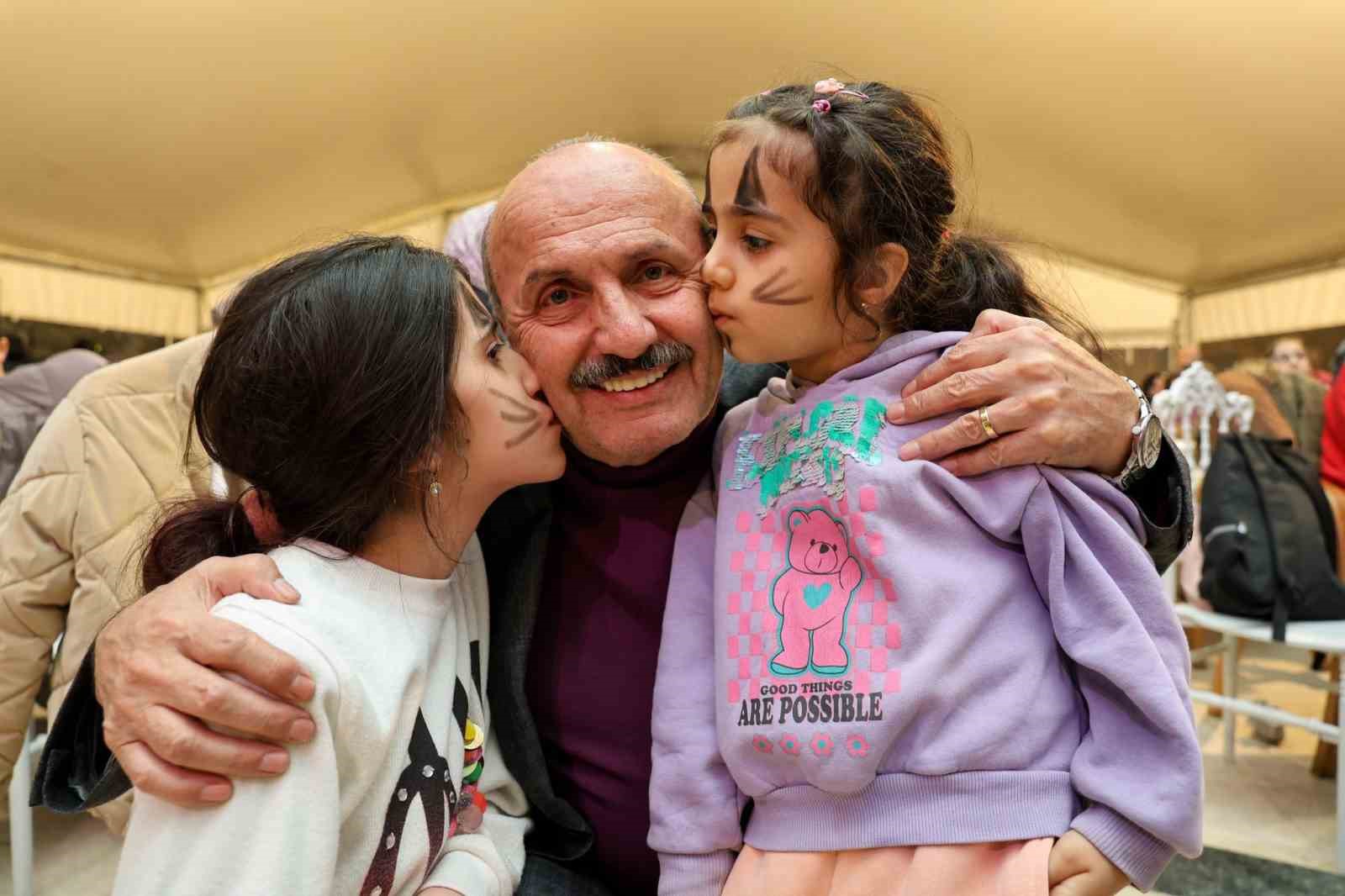 Taşköprü Belediyesi’nin Ramazan etkinlikleri coşkuyla başladı
Taşköprü Belediyesi’nin Ramazan etkinlikleri coşkuyla başladı