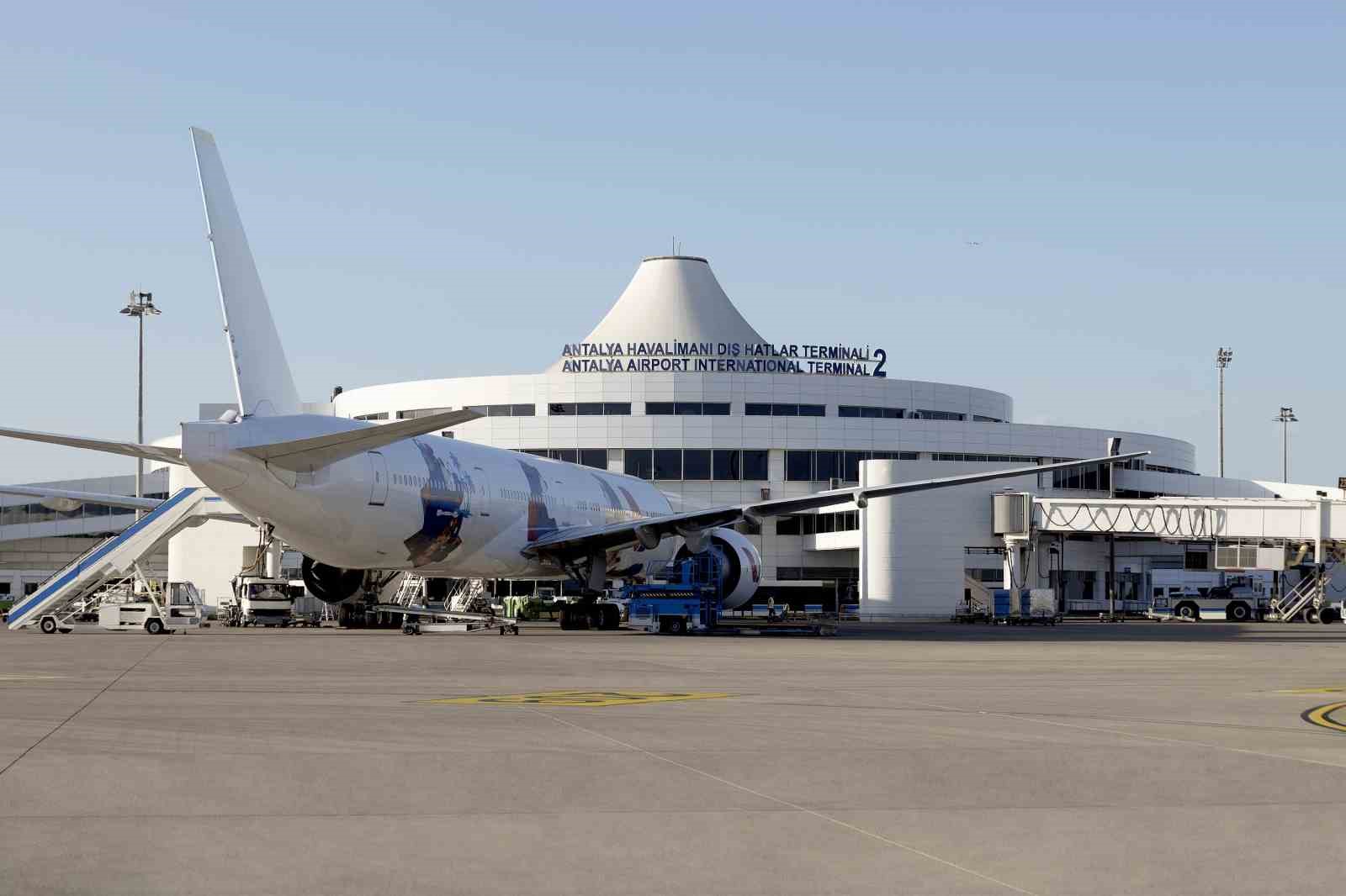 TAV Havalimanları ilk üç ayda 19 milyon yolcuya hizmet verdi
