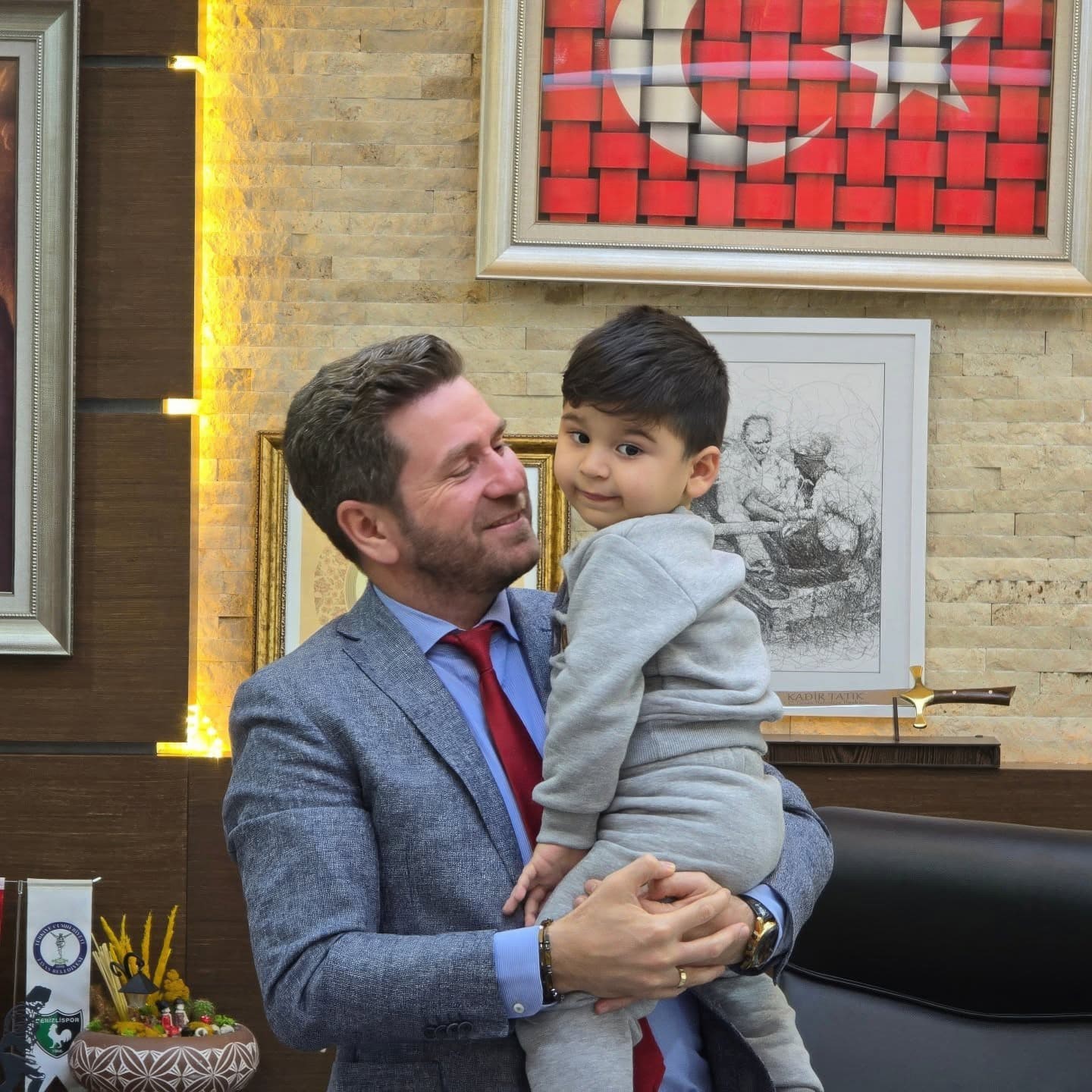 Tavas’ın evladı Mehmet dev maçın seronomisinde umudun sembolü olacak
