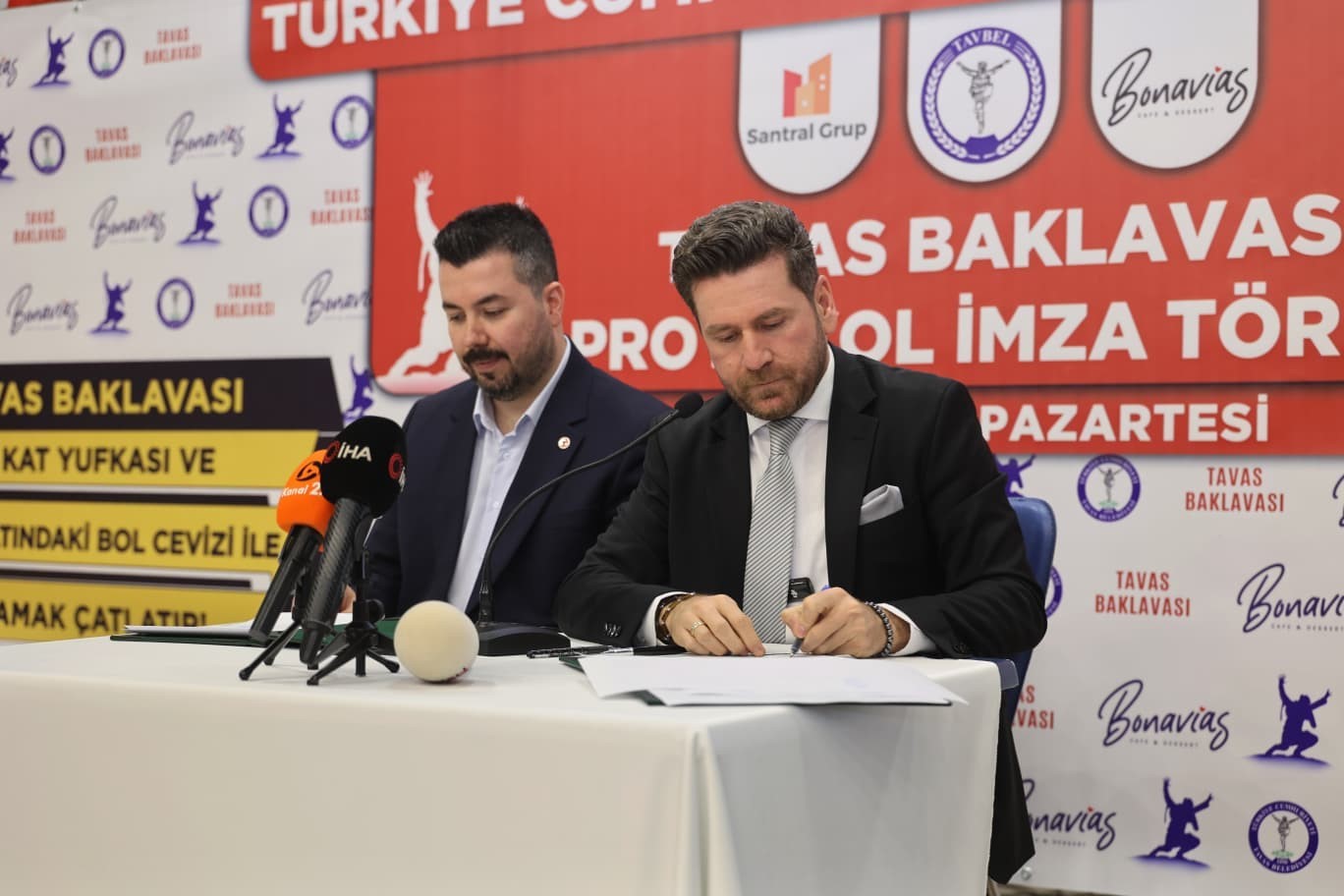 Tavas’ın tescilli baklavası dünya pazarına açılıyor
