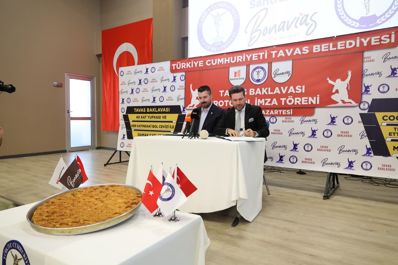 Tavas’ın tescilli baklavası dünya pazarına açılıyor
