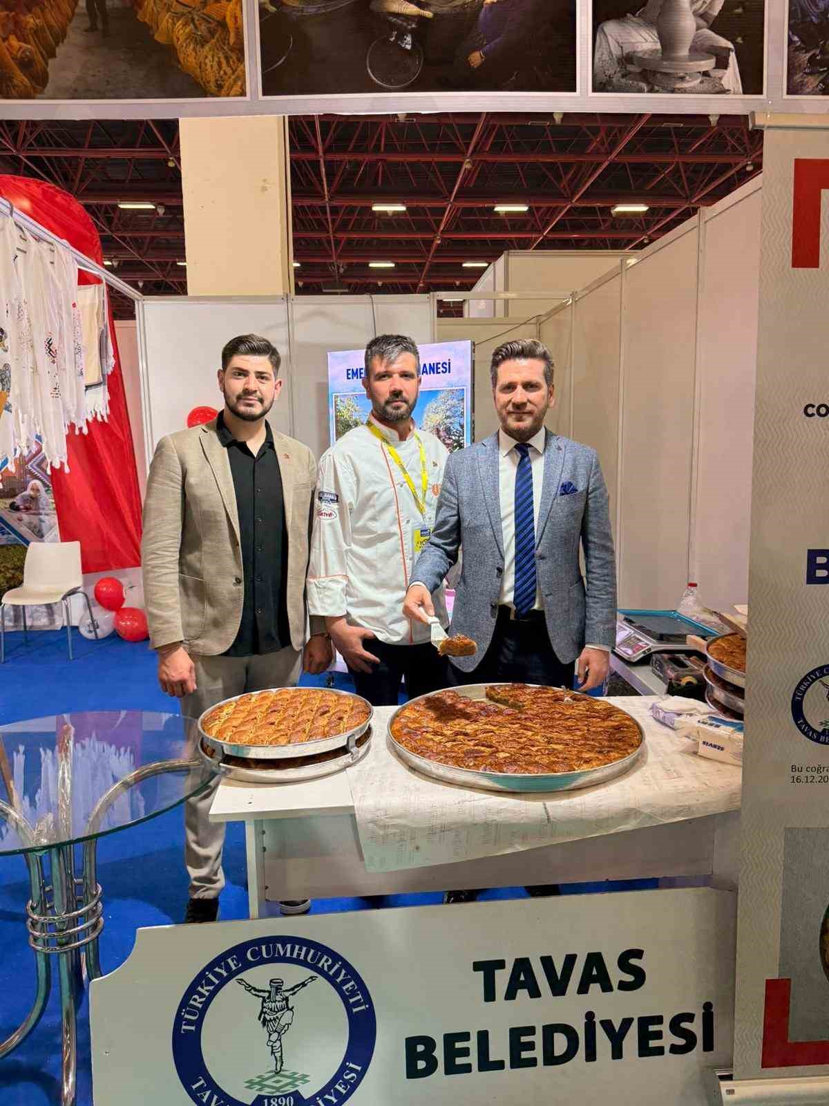 Tavas’ın yöresel değerleri YÖREX’te görücüye çıktı
