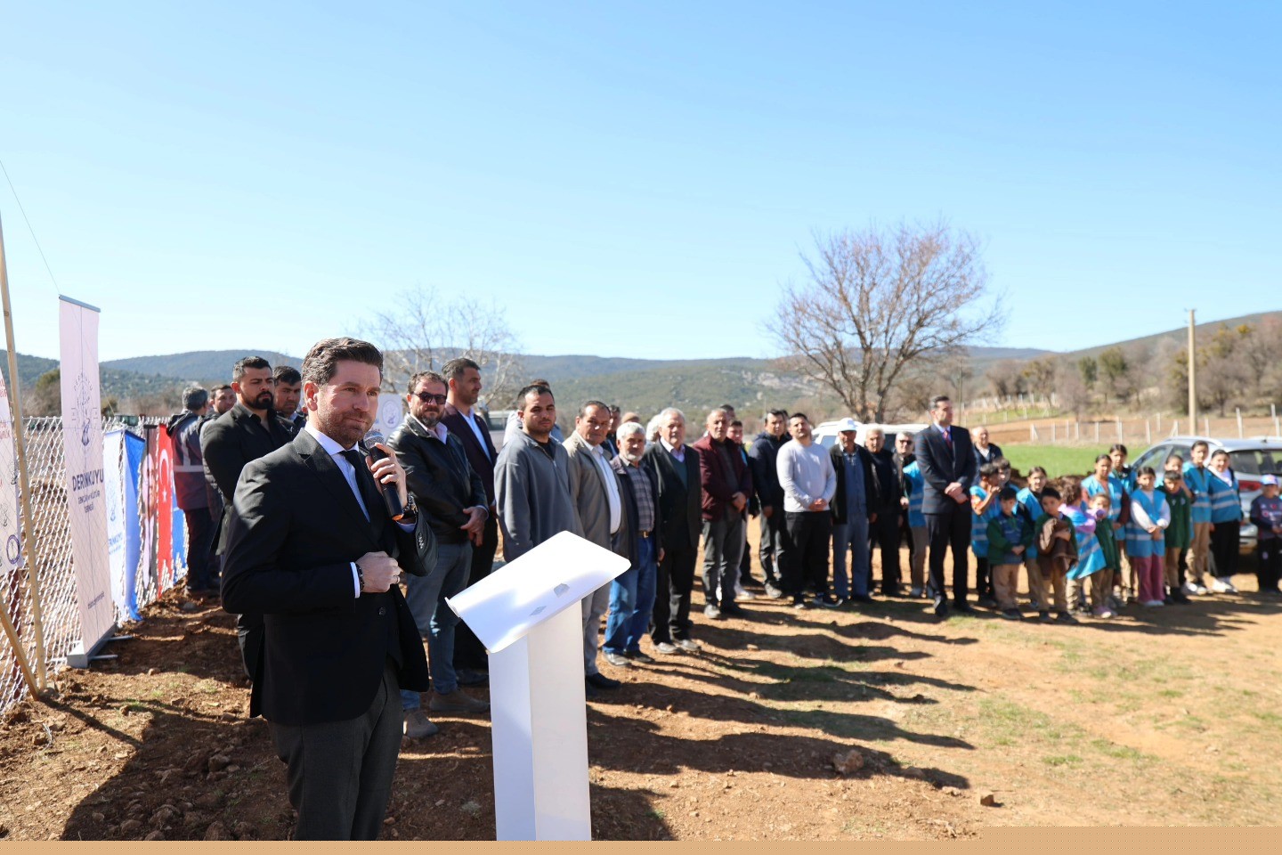 Tavas’ta "Ağaçta Birlik, Gelecekte Dirlik" projesi hayata geçti
