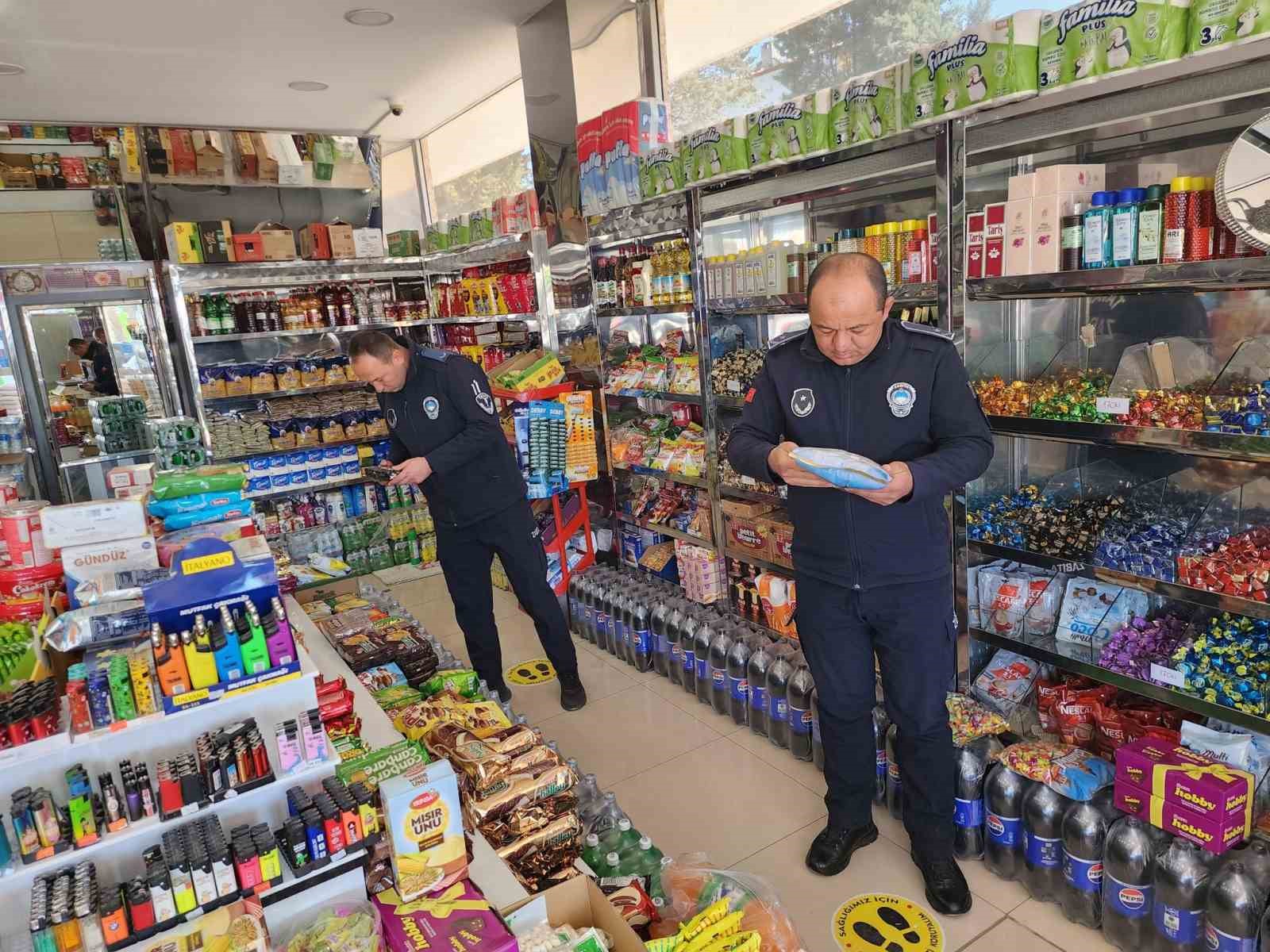 Tavas’ta bayram öncesi gıda denetimleri sıklaştırıldı
