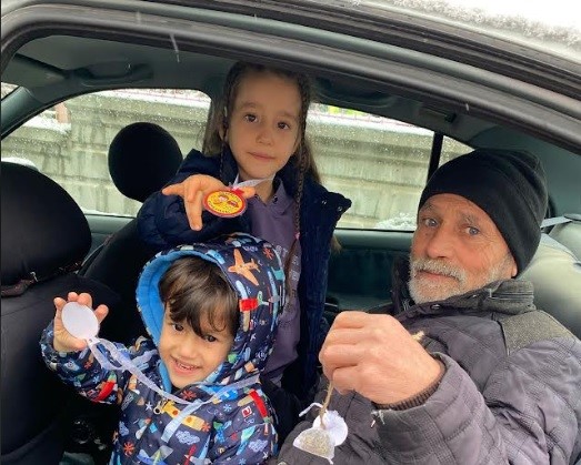 Tavşanlı Hande Gül Anaokulu öğrencileri "Güvenli Yolculuk" için arka koltuğa geçti
