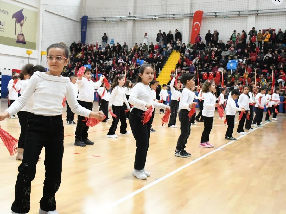 Tavşanlı’da 23 Nisan coşkusu yaşandı
